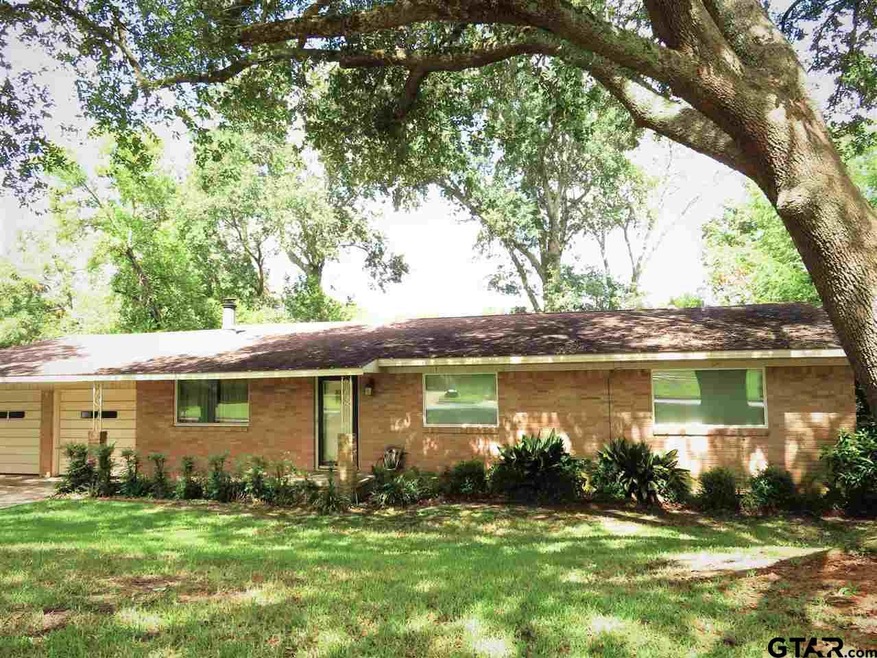 800 800 Wilma, Tyler, TX 75701 - photo 1