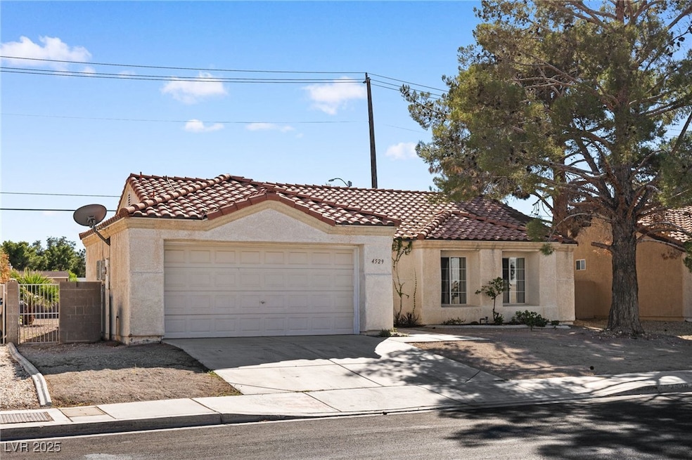 4529 Point Breeze Dr, North Las Vegas, NV 89031 - photo 1