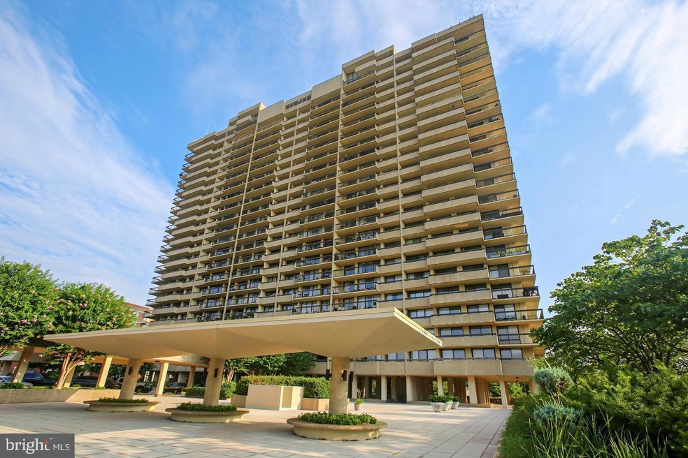 Alexandria House unit 1009, Alexandria, VA 22314 - photo 1