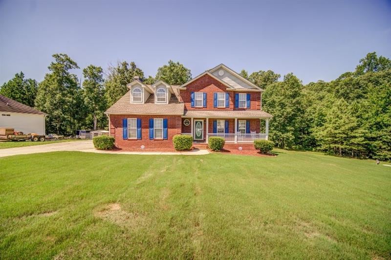 9144 Carnes Crossing Cir, Jonesboro, GA 30236 - photo 1