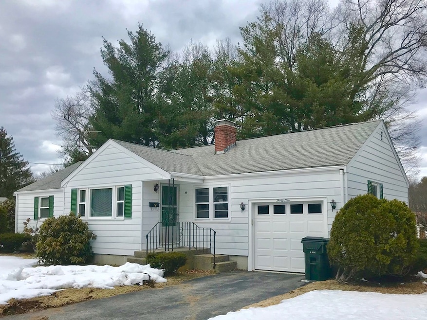 39 Gates Ave, Hudson, MA 01749 - photo 1