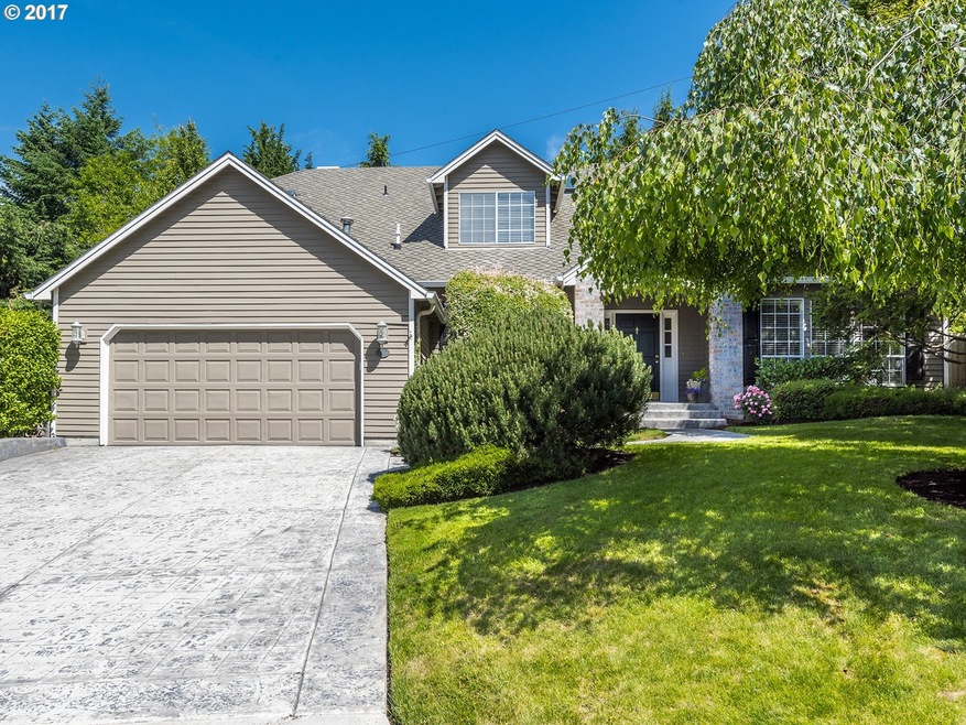 3887 Tamarack Ln, Lake Oswego, OR 97035 - photo 1