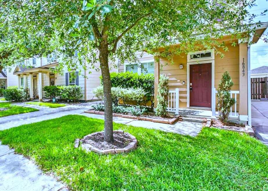 16843 Mammoth Springs Dr, Houston, TX 77095 - photo 1