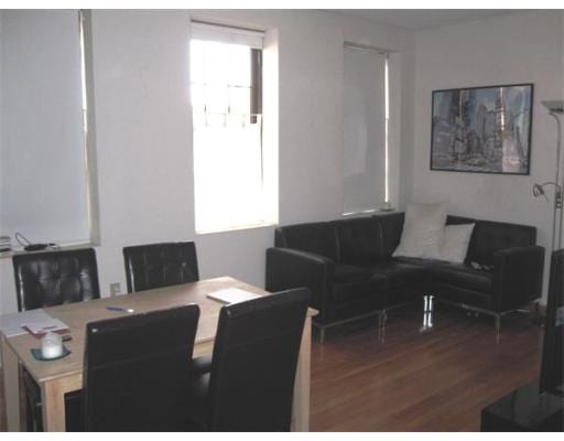 2A Baldwin Place unit 6, Boston, MA 02113 - photo 1