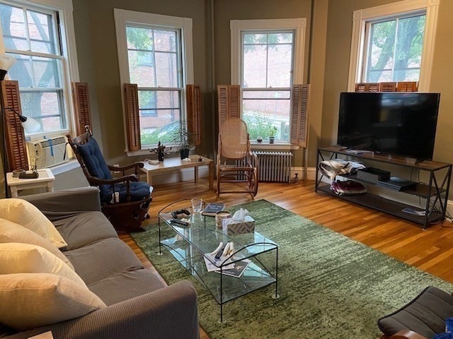 454 Green St unit 1, Cambridge, MA 02139 - photo 1