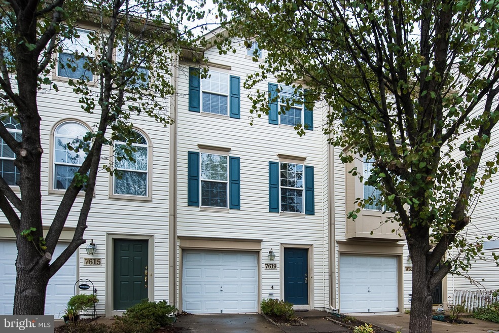 7619 Duneiden Ln, Manassas, VA 20109 - photo 1