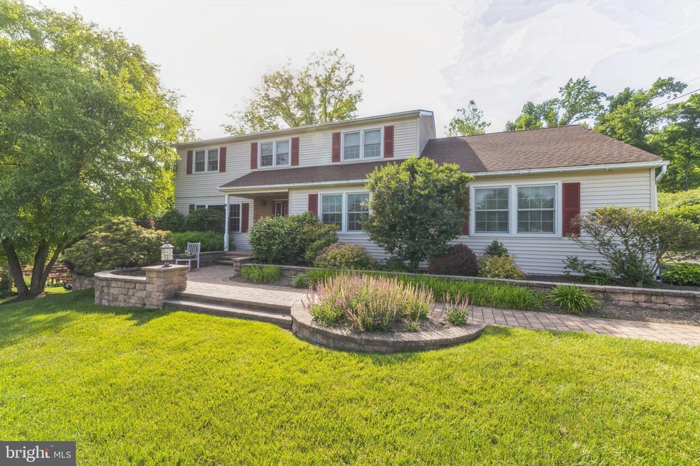 3652 Robin Rd, Furlong, PA 18925 - photo 1