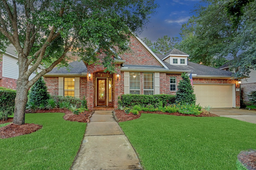 31111 Lakeview Bend Ln, Spring, TX 77386 - photo 1