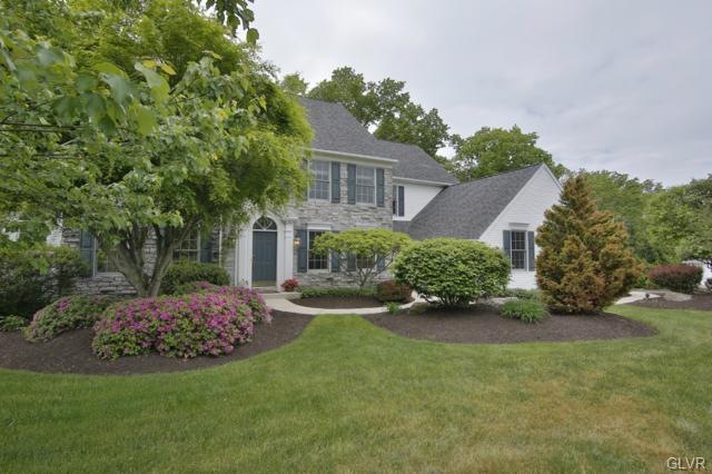 4867 Harvest Ln, Zionsville, PA 18092 - photo 1