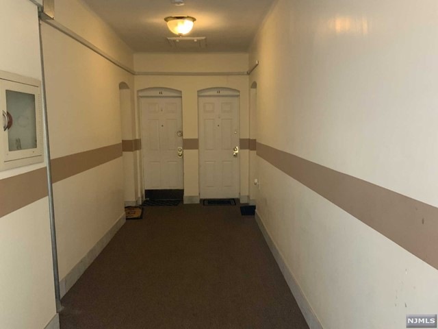 1870 John F. Kennedy Blvd unit 4D, Jersey City, NJ 07305 - photo 1