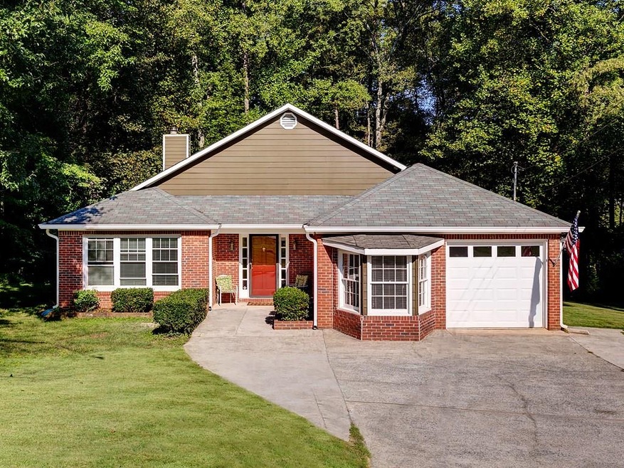 1039 Bettina Ct SW, Mableton, GA 30126 - photo 1