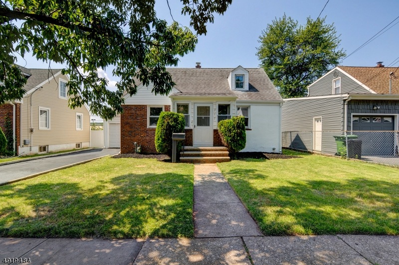 717 Keep St, Linden, NJ 07036 - photo 1