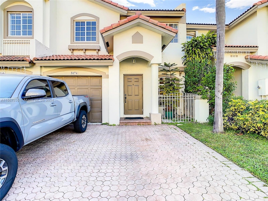 5074 NW 114th Ct, Doral, FL 33178 - photo 1