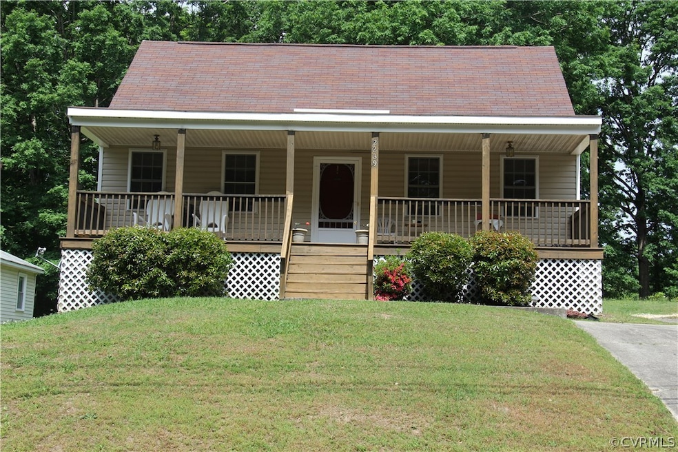 2239 Dellrose Dr, Hopewell, VA 23860 - photo 1
