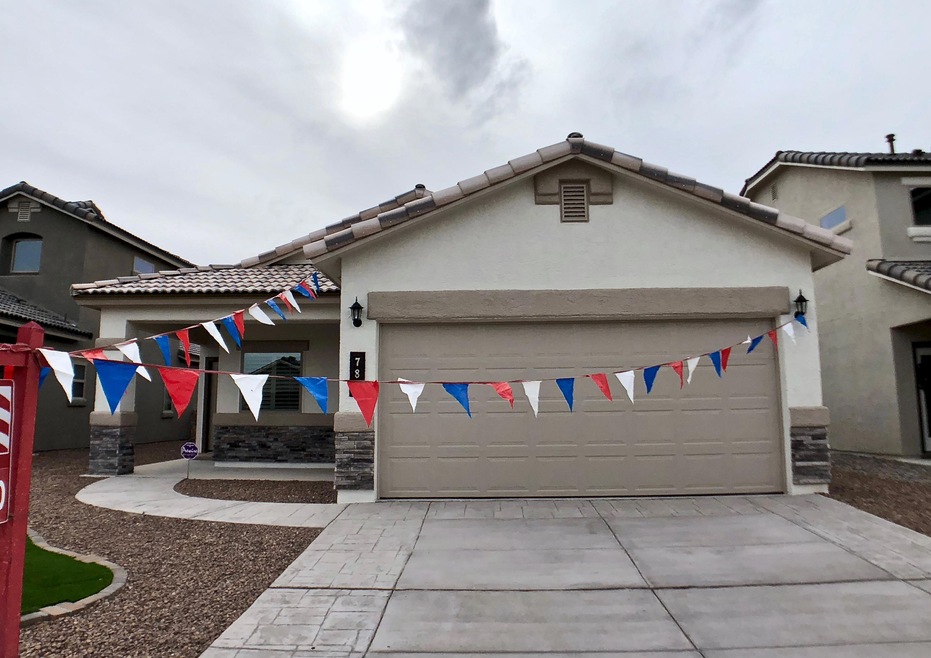 781 Oxfordshire St, El Paso, TX 79928 - photo 1