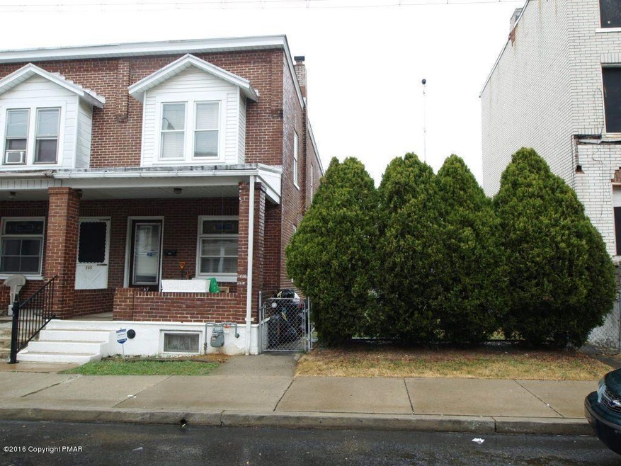 247 E Elm St, Allentown, PA 18109 - photo 1