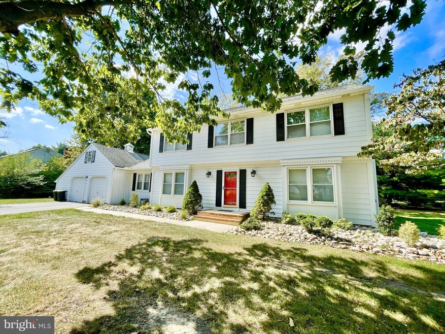 5 Greenfield Dr S, Princeton Junction, NJ 08550 - photo 1