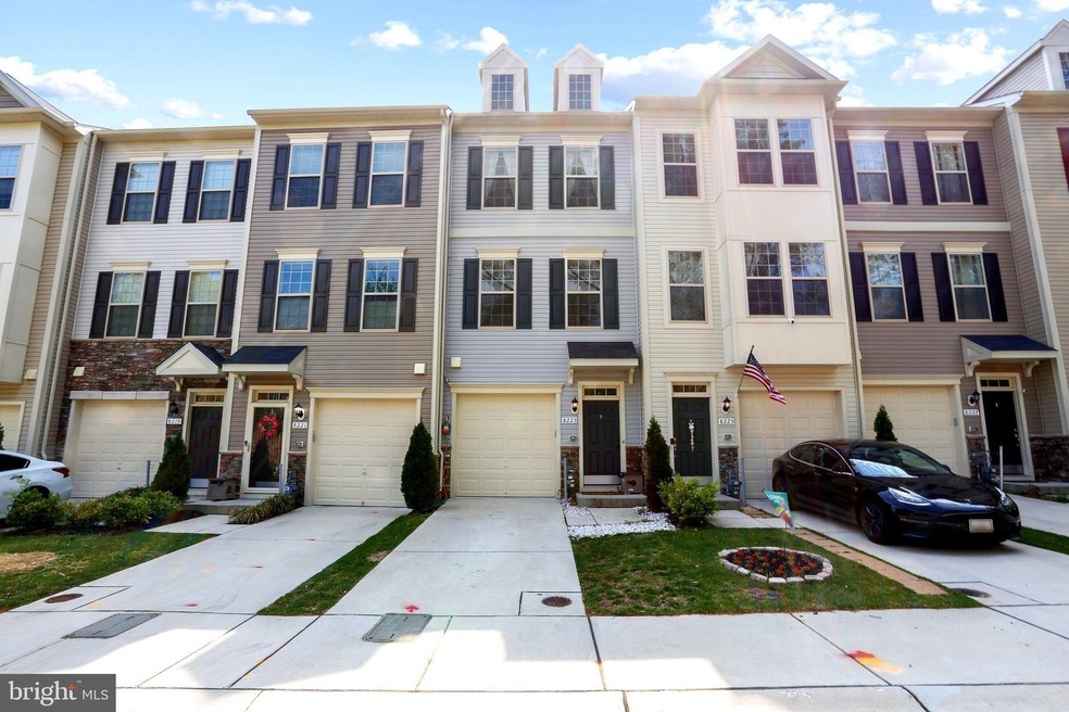 8223 Hollow Ct, Severn, MD 21144 - photo 1