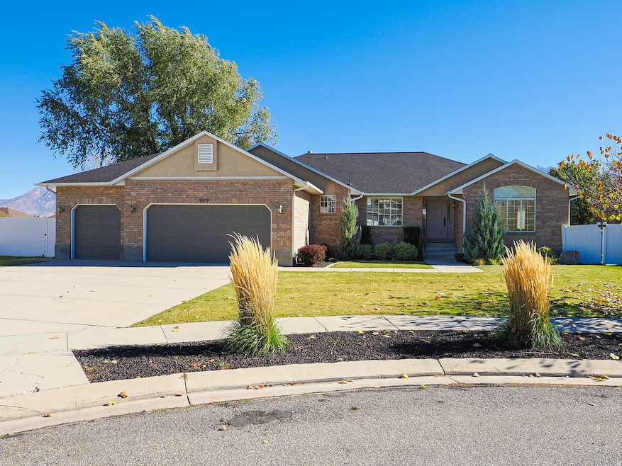 9909 Dream Cir, South Jordan, UT 84095 - photo 1