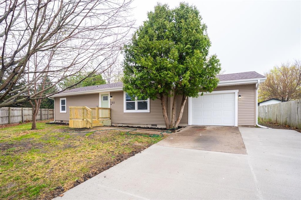 Pending $229,900 • Co-Listing Agent