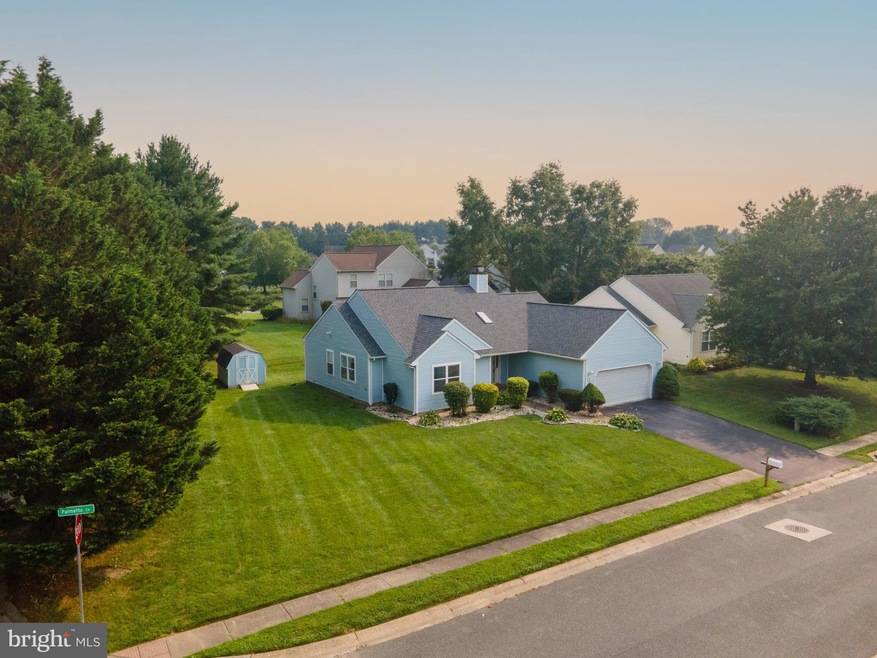 9 Palmetto Cir, New Castle, DE 19720 - photo 1