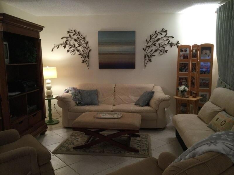 108 Greenbrier B, West Palm Beach, FL 33417 - photo 1