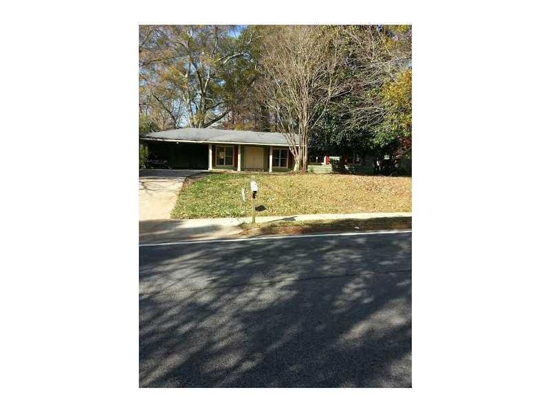 3945 Sandy Plains Rd, Marietta, GA 30066 - photo 1