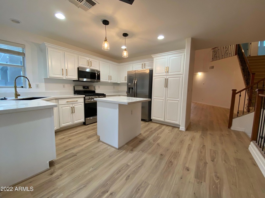 1335 E Julian Dr, Gilbert, AZ 85295 - photo 1