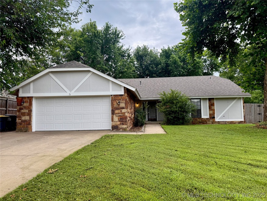 210 W 115th St S, Jenks, OK 74037 - photo 1