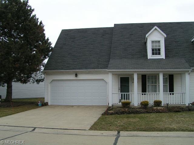 4 Bedrooms and 3 Full baths!