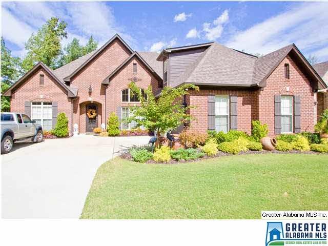 Beautiful home in golf course community!