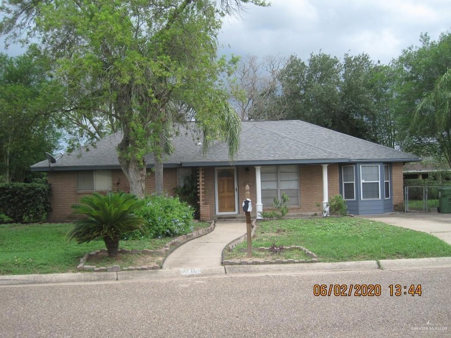 1005 Valley View Dr, Weslaco, TX 78596 - photo 1