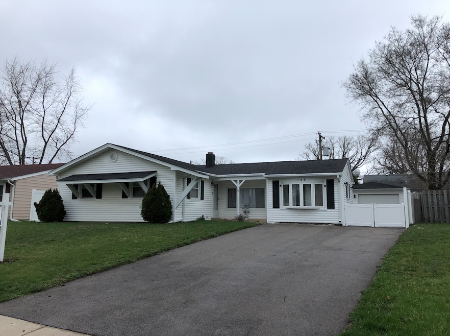 126 Pecos Cir, Carpentersville, IL 60110 - photo 1