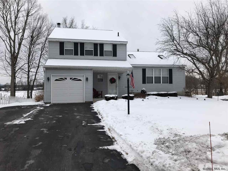 51 Jefferson Rd, Glenmont, NY 12077 - photo 1