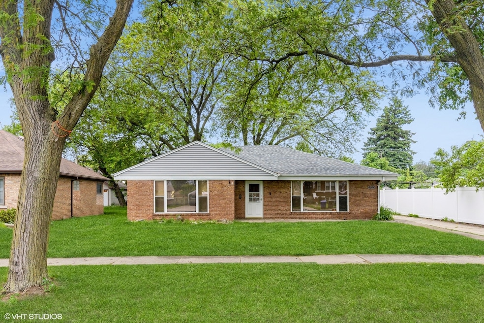 4340 Elm Ave, Lyons, IL 60534 - photo 1