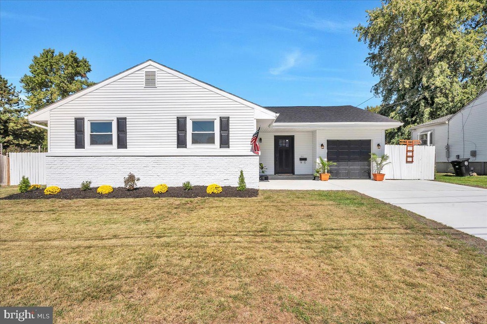 For Sale $399,900 • Co-Listing Agent