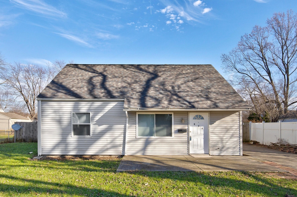 974 Colgate Rd, Columbus, OH 43213 - photo 1