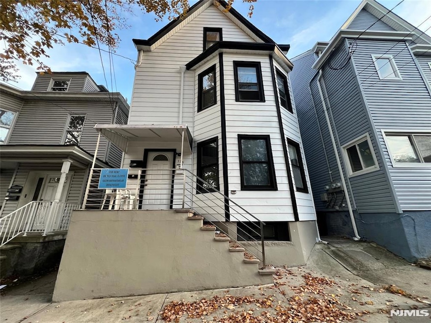 113 W 2nd St unit 2, Clifton, NJ 07011 - photo 1