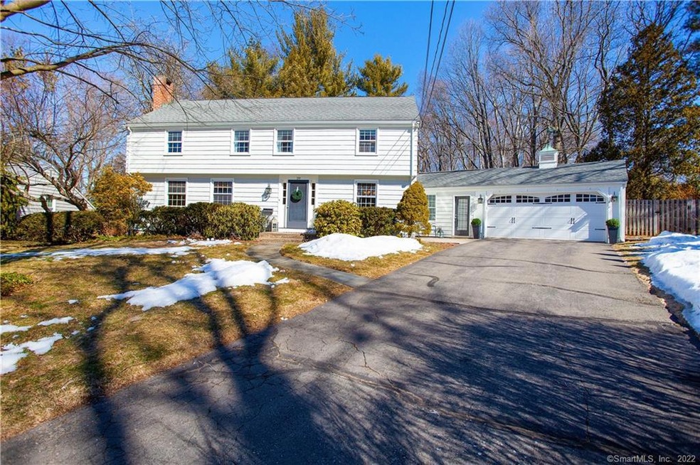 28 Walton Dr, West Hartford, CT 06107 - photo 1