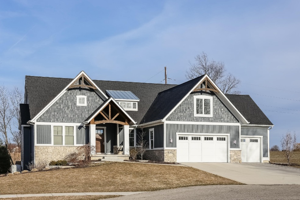 001-Front_View-5458263-medium