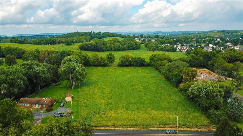 4195 Scheidys Rd, Whitehall, PA 18052 - photo 1