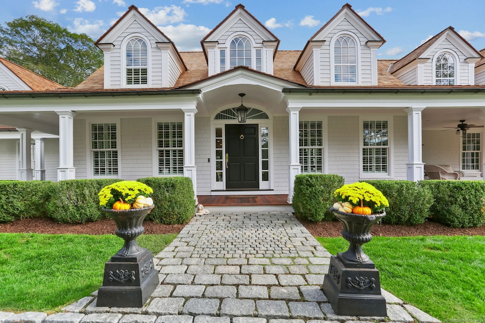 99 Old Academy Rd, Fairfield, CT 06824 - photo 1