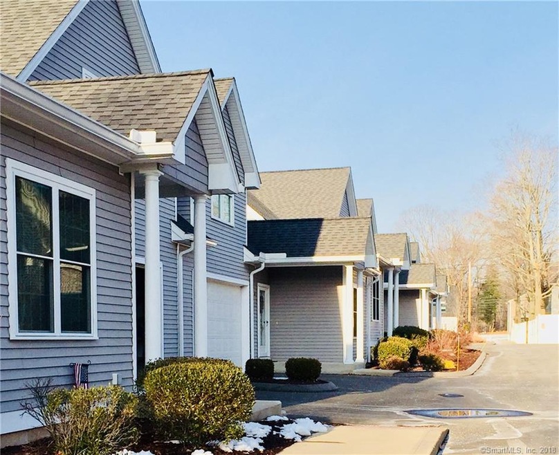 701 Center St unit A6, Wallingford, CT 06492 - photo 1