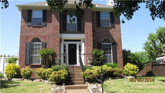 Lovely traditional brick home in highly sought after Forrest Crossing neighborhood