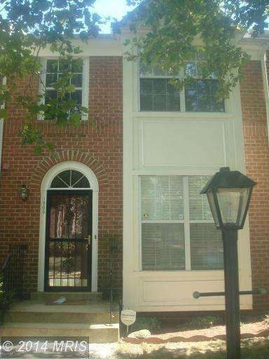 1805 Barrington Ct, Bowie, MD 20721 - photo 1