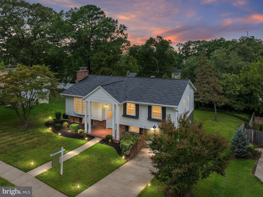 516 Gladhill Rd, Odenton, MD 21113 - photo 1