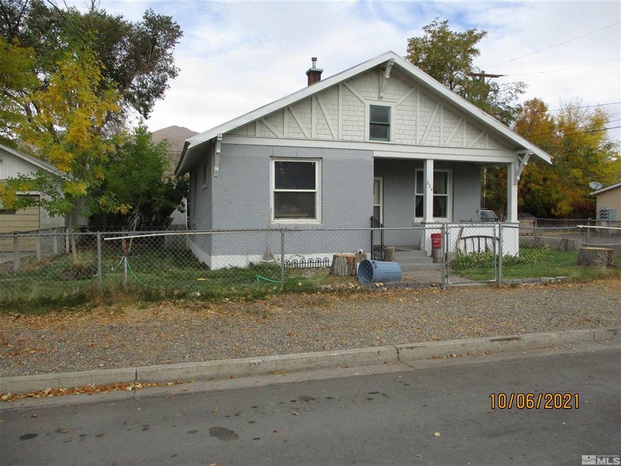 234 W 1st St, Winnemucca, NV 89445 - photo 1