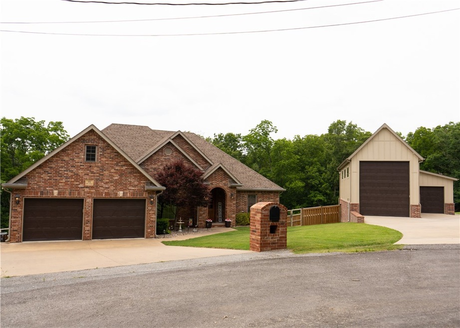 5 Bere Cir, Bella Vista, AR 72714 - photo 1