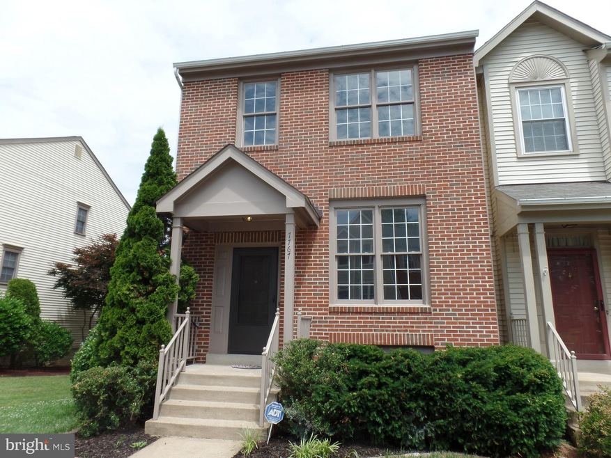 7767 Black Horse Ct, Manassas, VA 20109 - photo 1