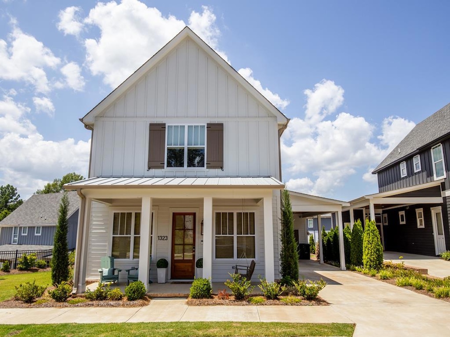 For Sale $924,900